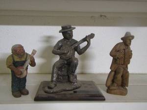 lot 2134 image: music playing men statues  qty 3
