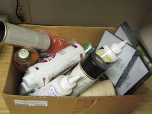 lot 2281 image: fabric glue, gloss, adhesive, craft spray and more