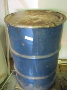 lot 2289 image: 55 GAL Metal  Barrel