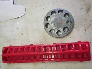 lot 2294 image: CHICKEN FEEDER WATERER