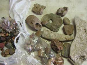lot 2295 image: various rocks