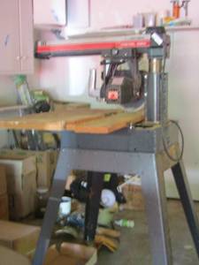 lot 2206 image: Craftsman radial saw in great condition 10 speed