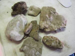 lot 2353 image: VARIOUS STONESROCKS
