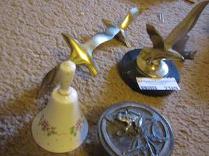 lot 2389 image: ceramic handled bell, metal bird dcor, and more