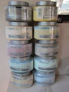 lot 2418 image: roll of wire, paint samples