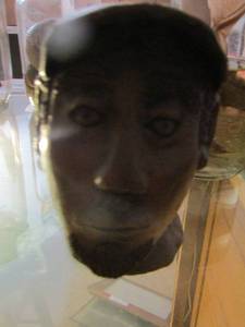 lot 2223 image: man head statue small
