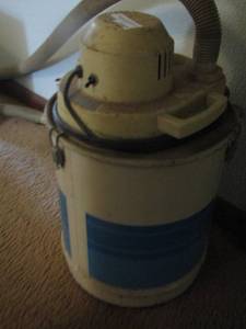 lot 2397 image: used vintage shopvac