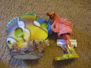 lot 2388 image: colorful fish dcor, pink bird bobble
