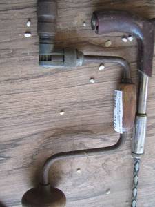 lot 2370 image: hand drill tools qty 2