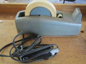 lot 2413 image: tape dispenser,  PLUS