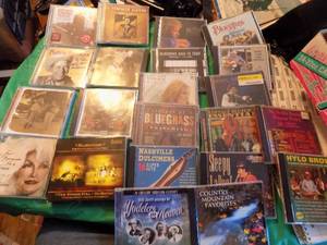 lot 2598 image: CDs country western and blue grass assorted artist