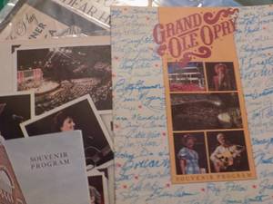 lot 2577 image: Grand old opry programs