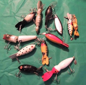 lot 2009 image: Lures quantity 9