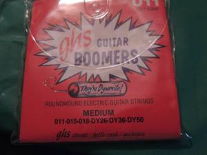 lot 1999 image: GHS guitar round wound strings medium