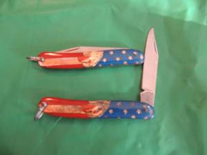 lot 2498 image: 2 United pocket knives single blade  2 12 BLADES