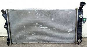 lot 11 image: 0582 RADIATOR AS SHOWN