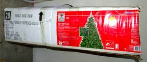 lot 15 image: HOME ACCENTS HOLIDAY 6.5 PRE LIT CHRISTMAS TREE IN BOX (SPRUCE)