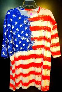 lot 59 image: MENS PLUS SIZE USA FLAG T-SHIRT - SIZE 4XL