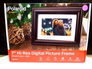 lot 101 image: NEWSEALED - Polaroid PDF-750W 7 Hi-Res Digital Picture Wood Frame  Mat $$$