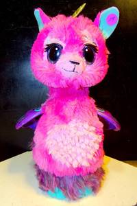lot 119 image: $$ Spin Master LTD.Hatchimals Pink Llalacorn #19154 Childs Interacting Toy