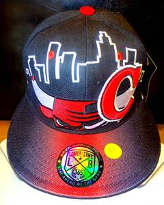 lot 155 image: NEW - LEADER of the GAME CHICAGO EMBROIDERED BALL CAP