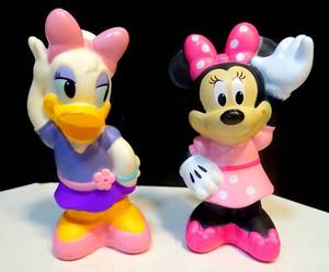 lot 194 image: Disney Just Play Minnie Mouse And Daisy Duck Character Figure Kids Toy Lot