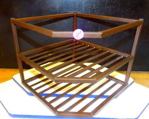 lot 209 image: NICE METAL CORNER SHELF