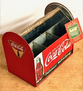 lot 41 image: Vintage Coca-Cola Metal Utensil Caddy