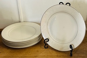 lot 58 image: Six (6) Ivory Fantasy White On White China Dinner Plates WEtched Platinum Bands