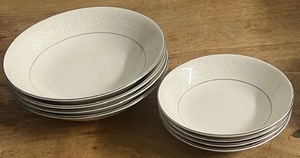 lot 62 image: Ivory Fantasy China Sets of Four (4) SoupSalad Bowls &amp Four (4) DessertFruit Bowls
