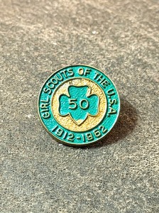 lot 90 image: Vintage Girl Scouts of the U. S. A. 50 Year Anniversary 1912-1962 Commemorative Pin