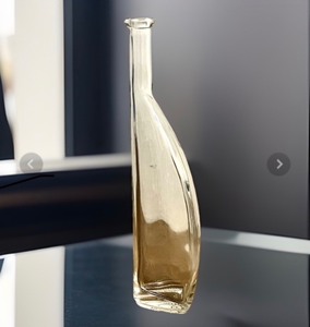 lot 137 image: Antique Banana Type Glass Crystal LiquorWhiskey Clear Decanter Bottle