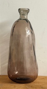 lot 115 image: 20 Tall Hand-Blown 100% Recycled Glass Vase Made in Spain