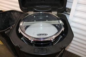 lot 8 image: Snare drum and hard case