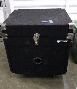 lot 46 image: Gemini stage rolling storage case - 21w x 20d x 22.5h