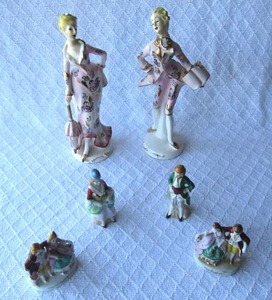 lot 505 image: Vintage WW2 Made in occupied Japan ceramic figures