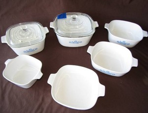 lot 527 image: Corning ware 8 pce baking dish set