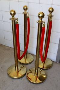 lot 123 image: Lightweight plastic stands with velvet rope crowd control stands