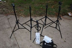 lot 149 image: Photography Lighting tripod stands with lights