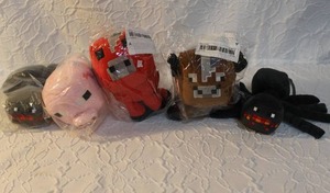 lot 17 image: Lot of Minecraft plushies