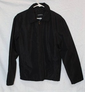 lot 75 image: George size small 3436 coat