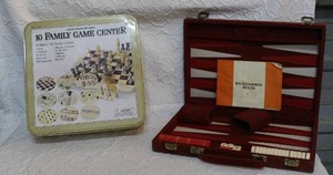 lot 98 image: Box of 10 games and backgammon  game
