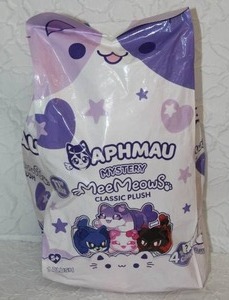 lot 119 image: Aphmau Mystery MeeMeows Classic Plush. It is a plush cat toy sold in a blind bag, unopened