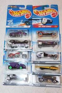 lot 140 image: Lot of hot wheels