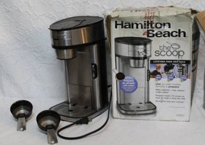 lot 144 image: Hamilton Beach coffee maker one cup at time