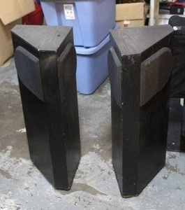 lot 148 image: Bose speakers