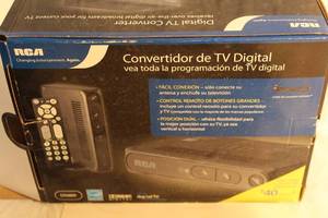 lot 172 image: RCA Digital TV Converter look unopened opened for pictures