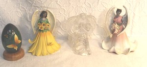 lot 177 image: 2-Avon angels and a glass angel candle holder and Fenton Art  hand-painted egg.