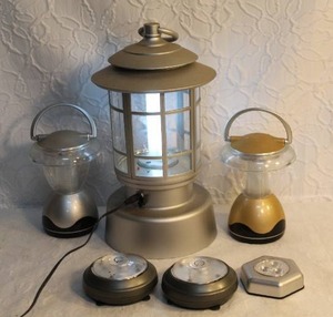 lot 179 image: Lit of lanterns battery and electric see pictures