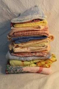 lot 185 image: Lot of towels